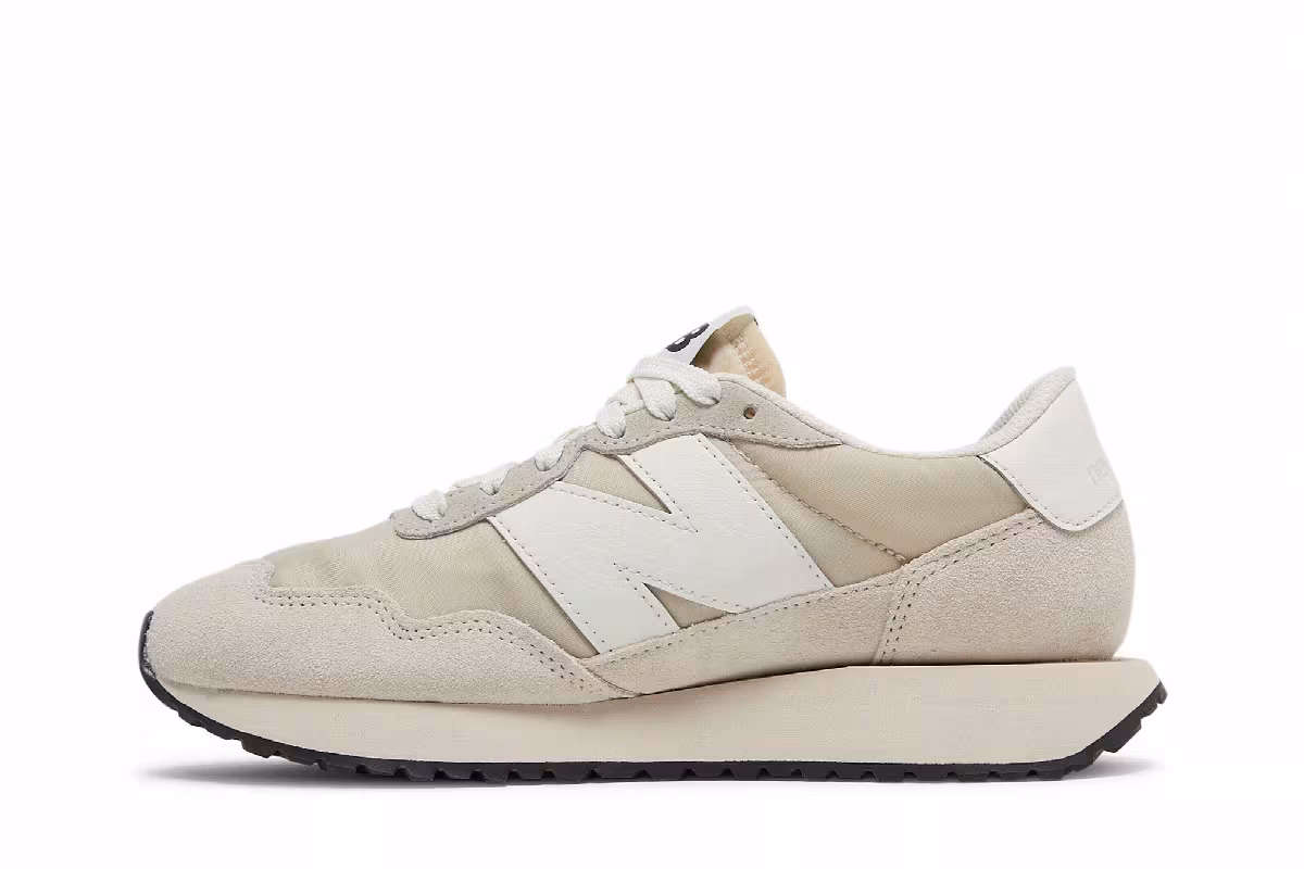 New Balance Women's 237 Moonbeam, view 4