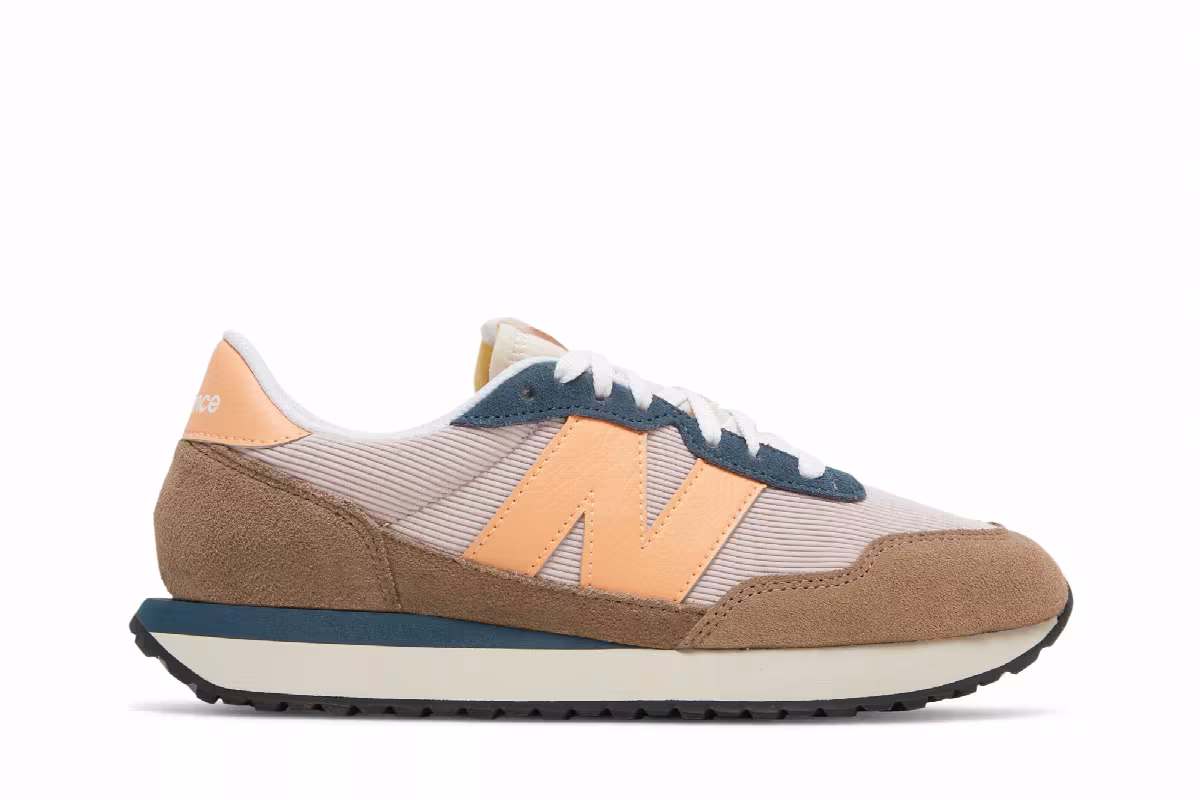 New Balance Women's 237 Mushroom Space Pink, view 2