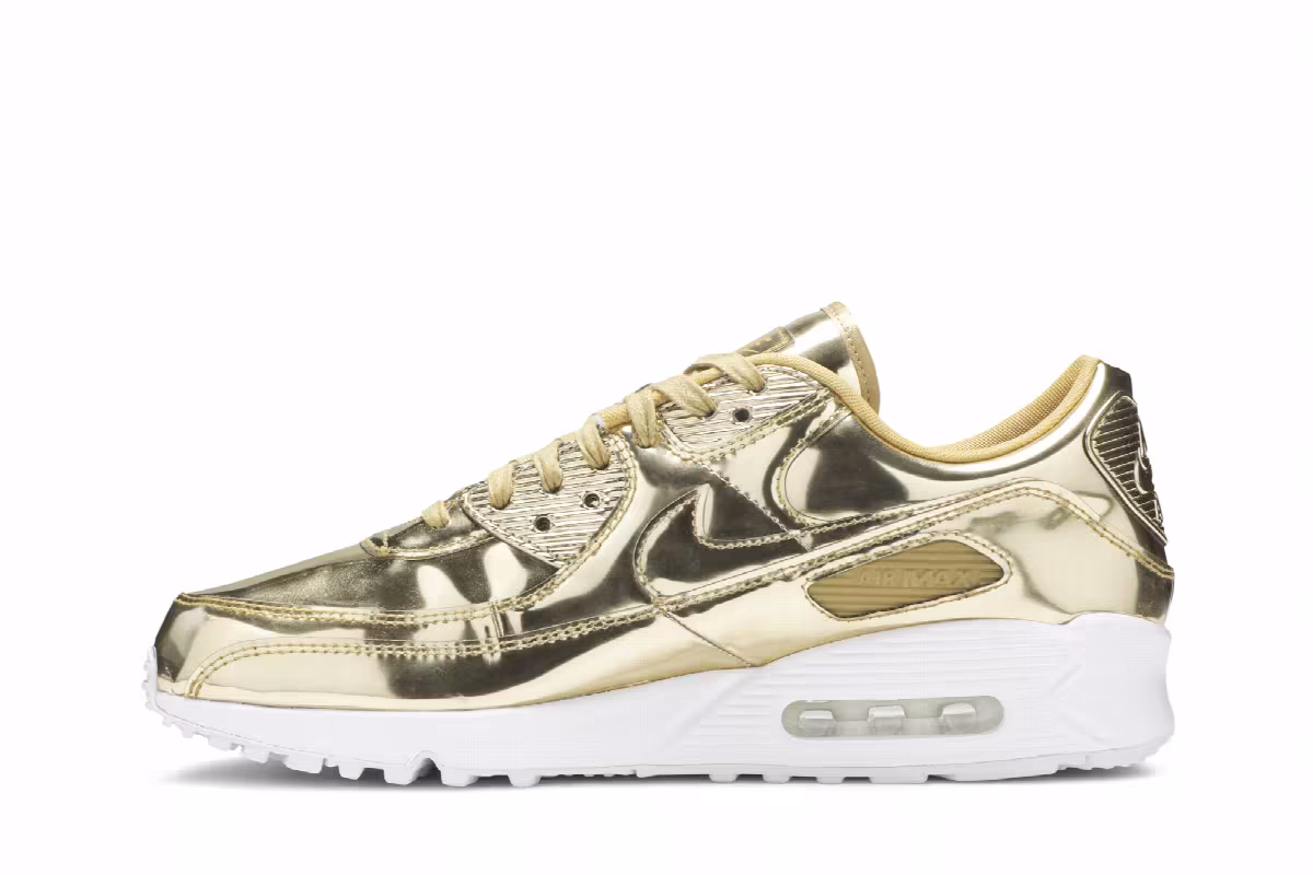 Nike Women's Air Max 90 Metallic Pack - Gold, view 4