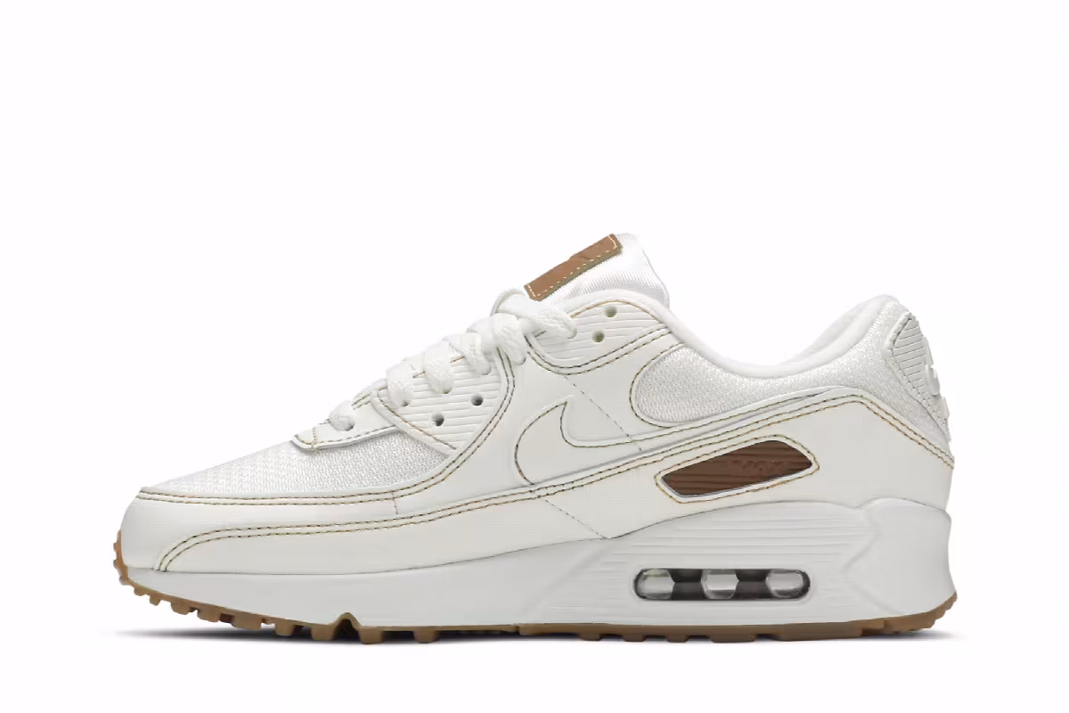 Nike Women's Air Max 90 Twist Summit White Gum, view 4