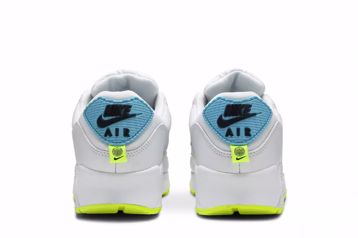 Nike Women's Air Max 90 SE Worldwide Pack, view 7