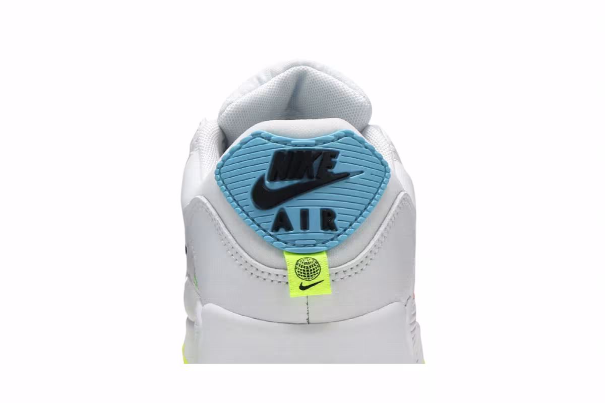 Nike Women's Air Max 90 SE Worldwide Pack, view 8