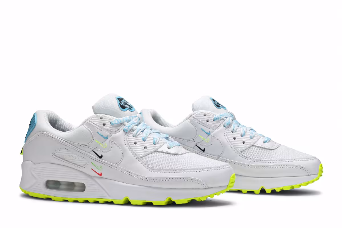 Nike Women's Air Max 90 SE Worldwide Pack, view 9