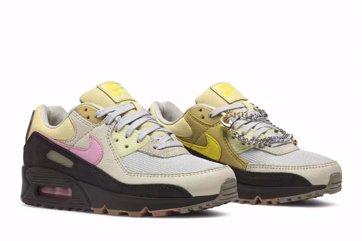 Nike Women's Air Max 90 Cuban Link, view 9