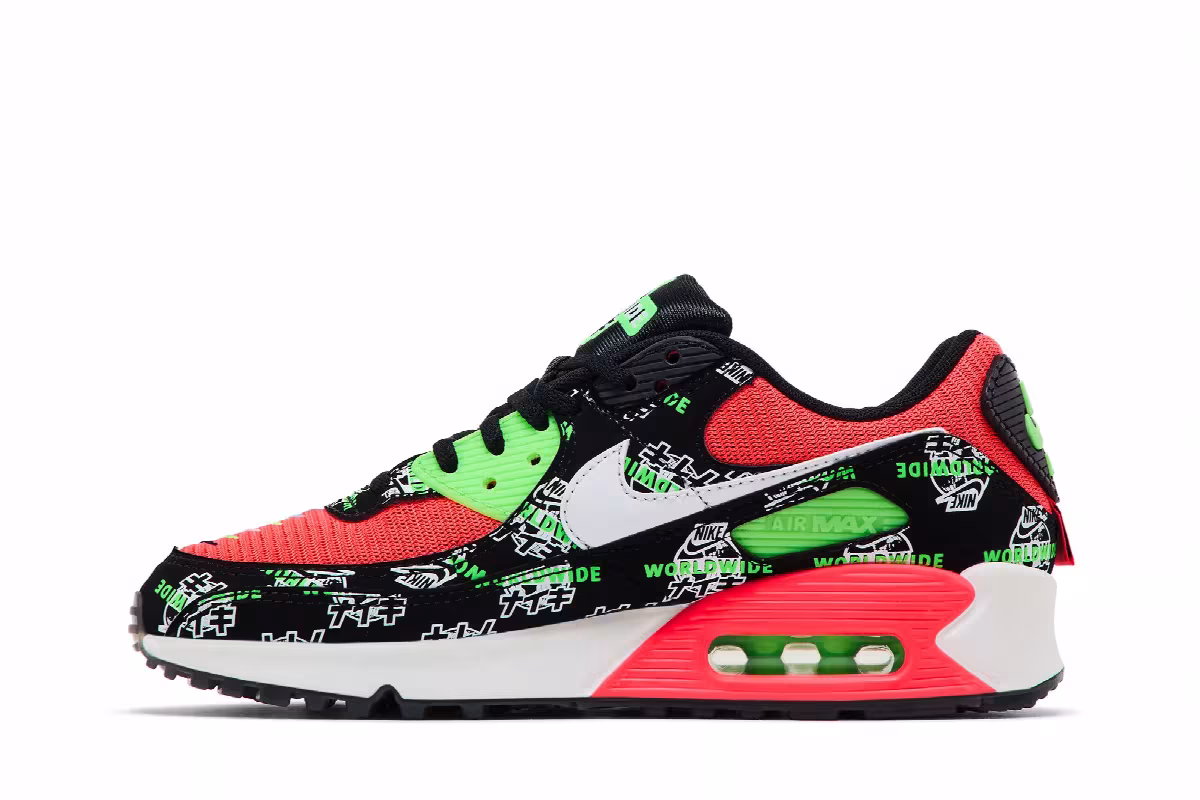 Nike Women's Air Max 90 SE Worldwide - Black Katakana Logo, view 4