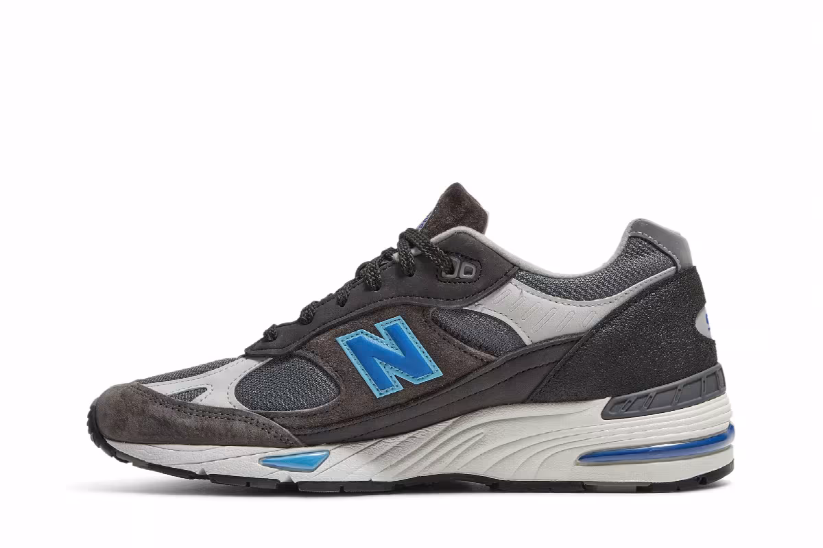 Run The Boroughs x New Balance 991 Made in England London Marathon, view 4