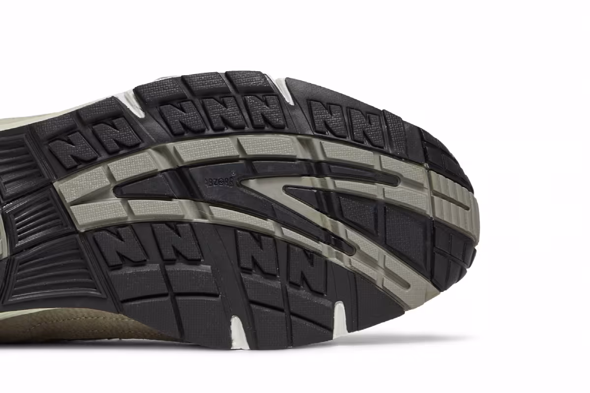 Harris Tweed x New Balance 991 Made In England Houndstooth, view 6