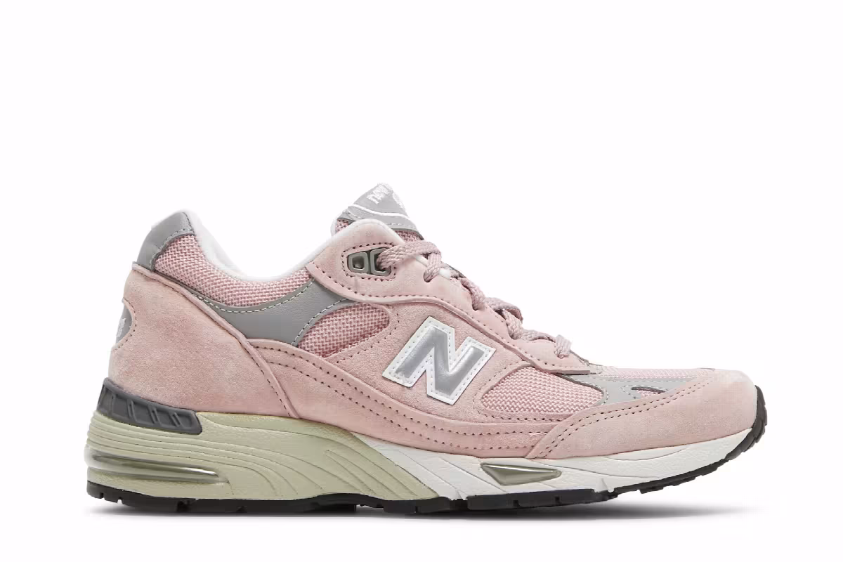 New Balance Women's 991 Made in England Pink, view 2