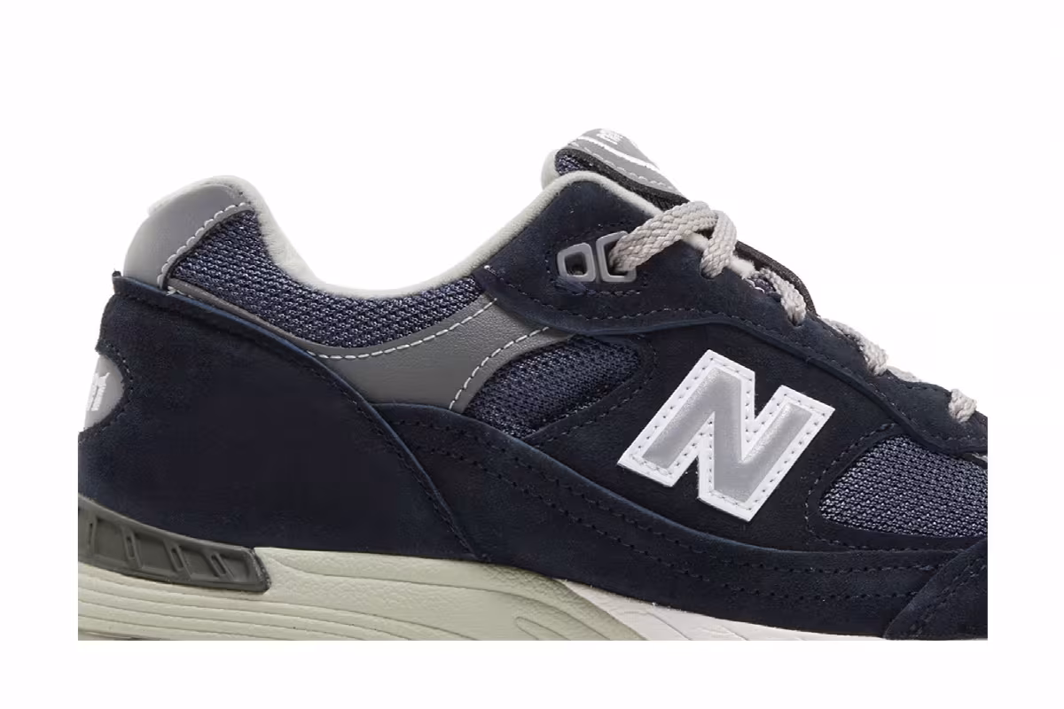 New Balance Women's 991 Made in England Navy, view 3