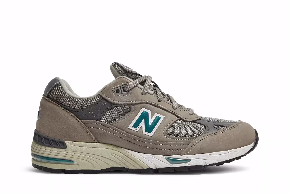 New Balance Women's 991 Made in England 20th Anniversary, view 2