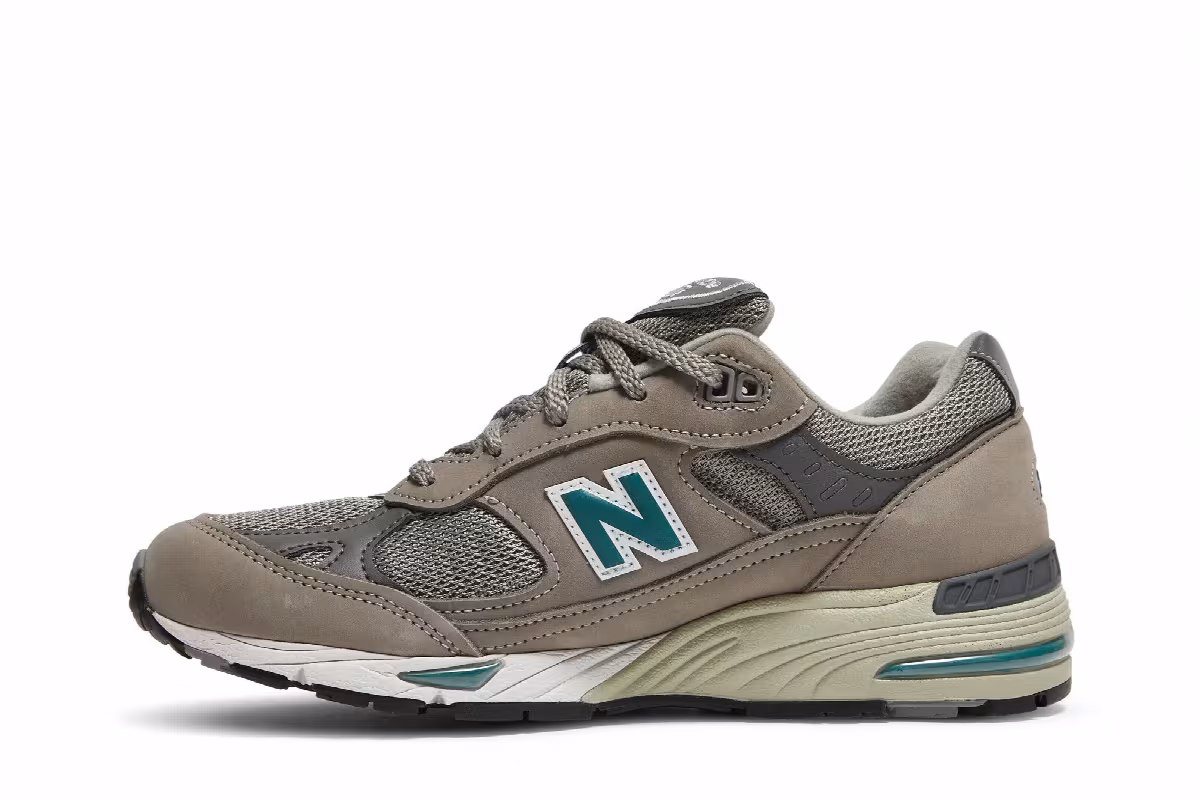 New Balance Women's 991 Made in England 20th Anniversary, view 4