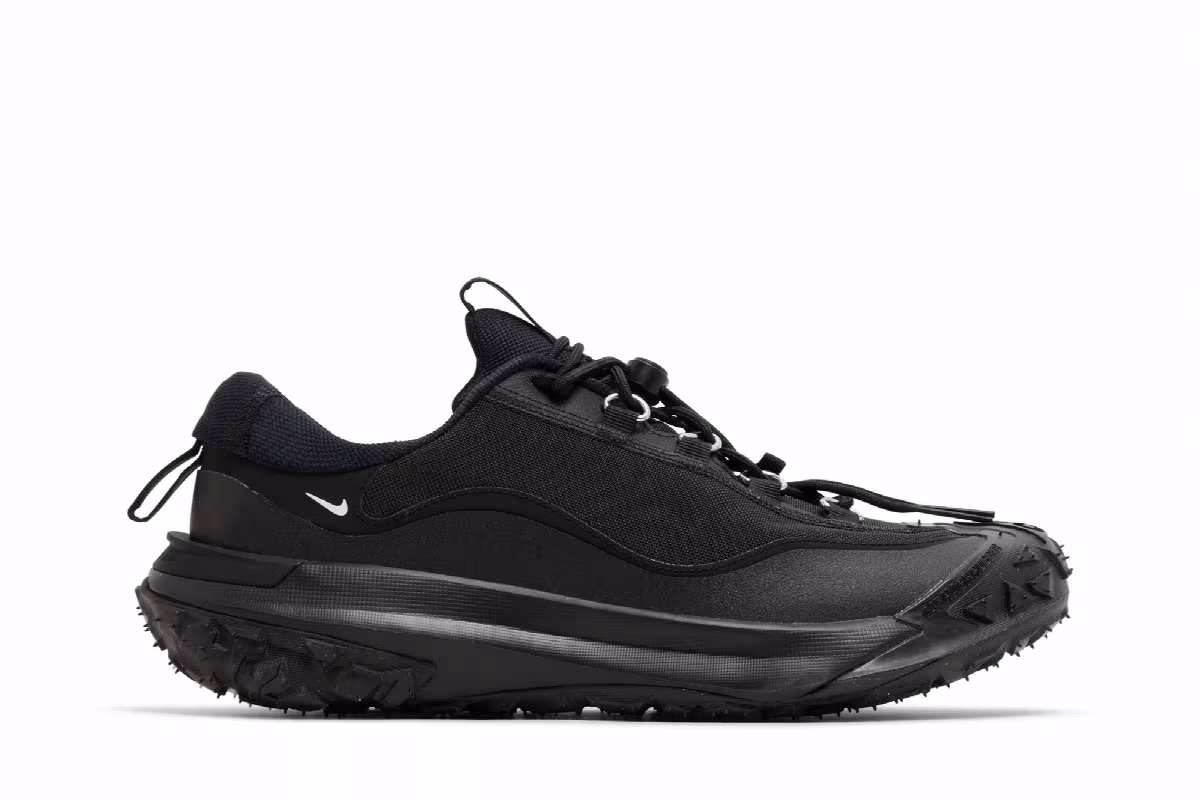 Comme des Garçons Homme Plus x Nike ACG Mountain Fly 2 Low Black, view 2