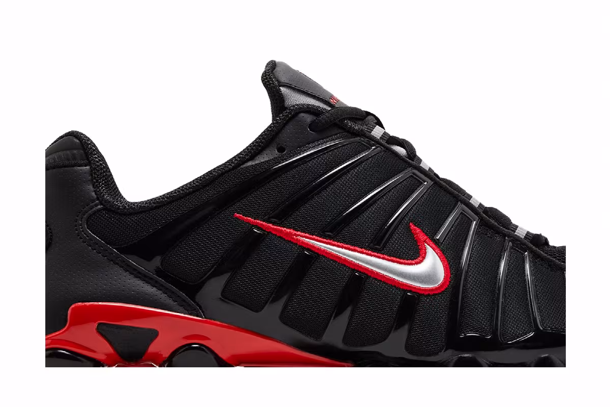 Nike Shox TL Black University Red, view 3