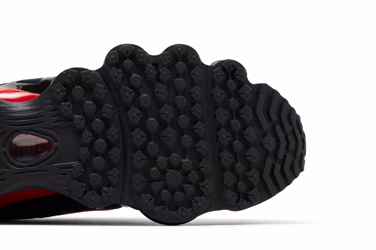 Nike Shox TL Black University Red, view 6
