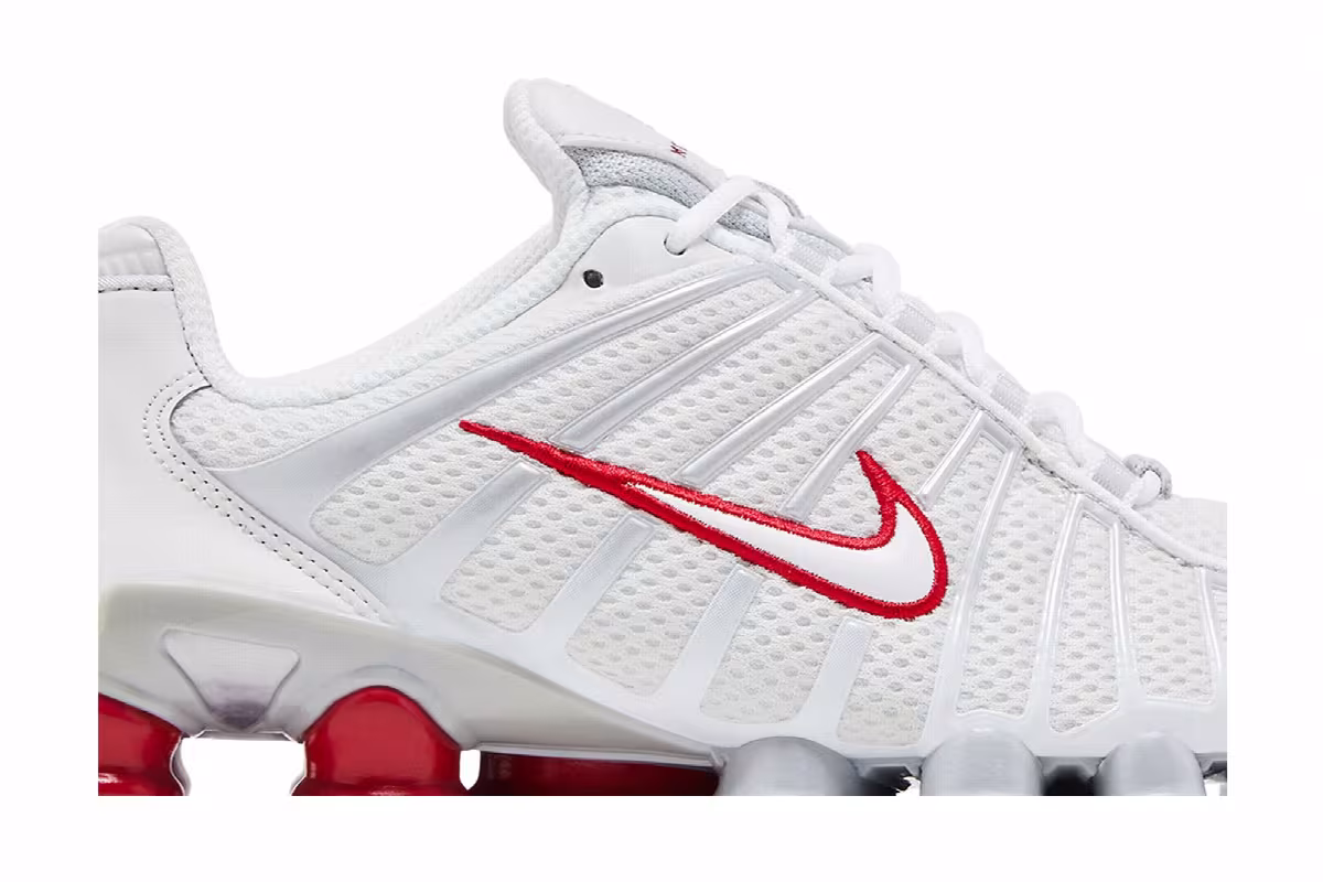 Nike Women's Shox TL Platinum Tint Gym Red, view 3