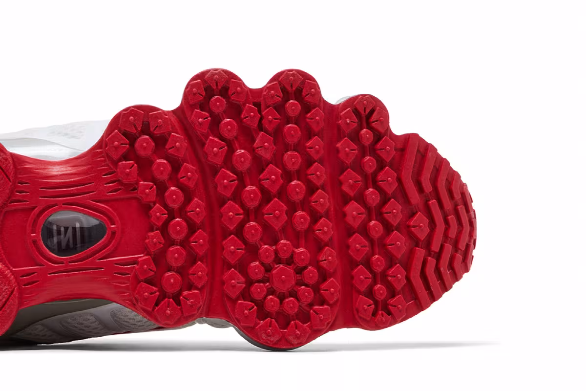 Nike Women's Shox TL Platinum Tint Gym Red, view 6
