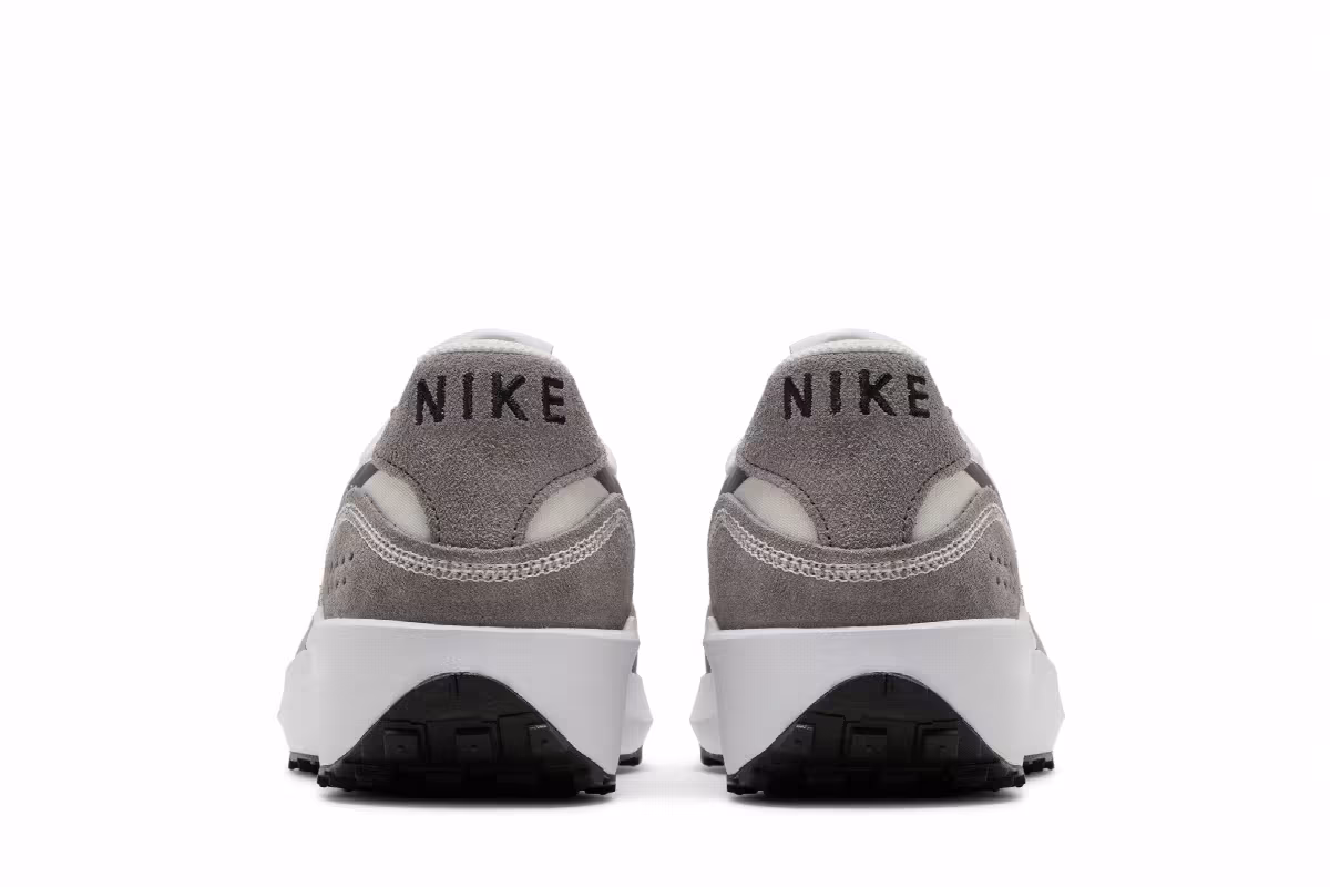 Nike Waffle Debut Flat Pewter, view 7