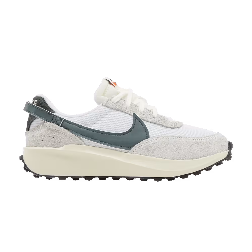 Nike Women's Waffle Debut Vintage White Vintage Green