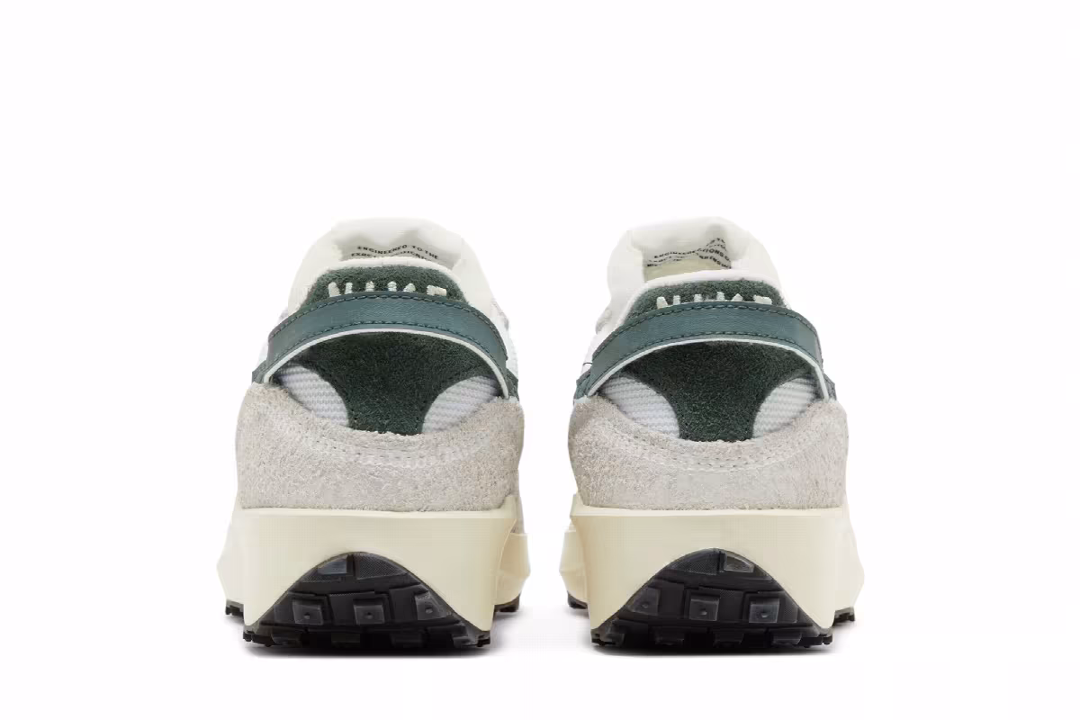 Nike Women's Waffle Debut Vintage White Vintage Green, view 7