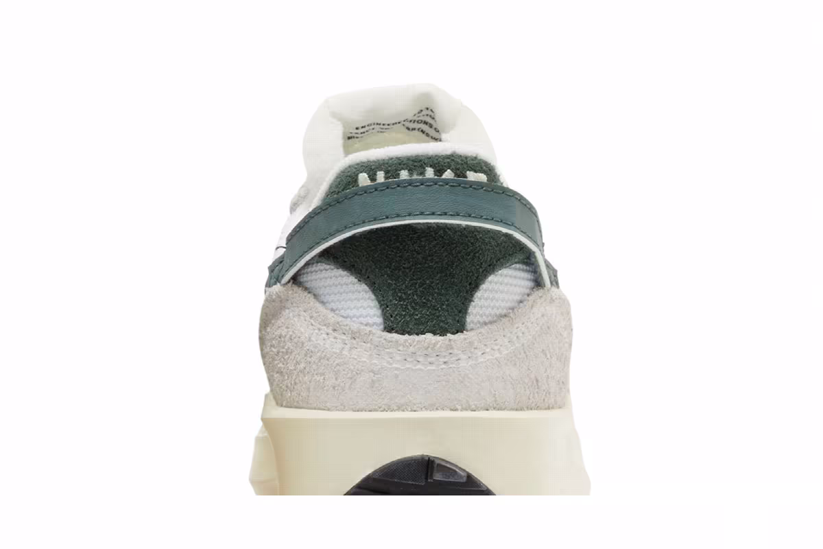 Nike Women's Waffle Debut Vintage White Vintage Green, view 8