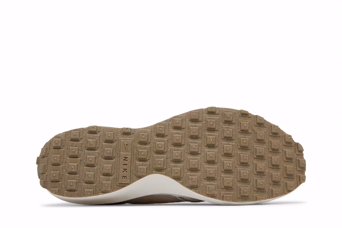 Nike Waffle Debut Light Iron Ore Sanddrift, view 5