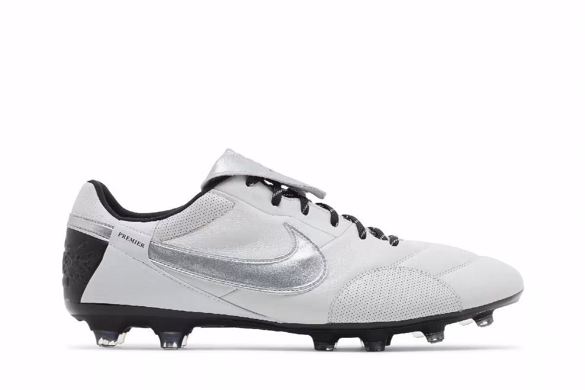 Nike Premier 3 FG Photon Dust Metallic Silver, view 2