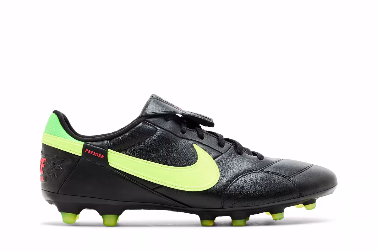 Nike Premier 3 Low FG Black Green Strike, view 2