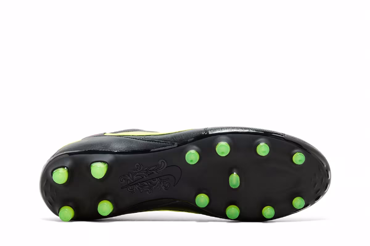 Nike Premier 3 Low FG Black Green Strike, view 5