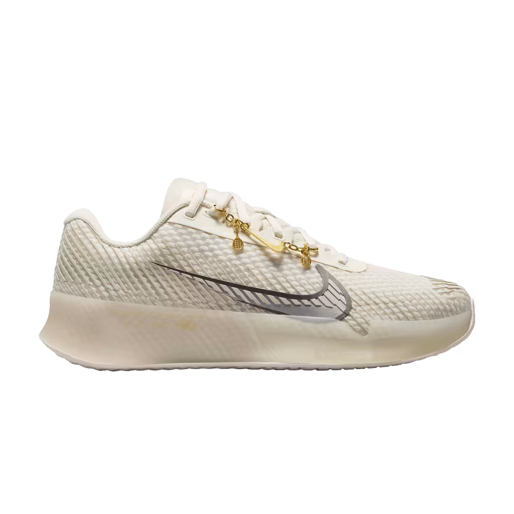 Women's NikeCourt Air Zoom Vapor 11 Premium HC Gold Flair Pack