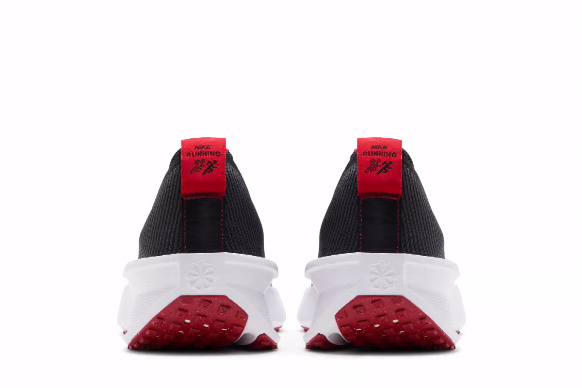 Nike Interact Run Black Fire Red, view 7