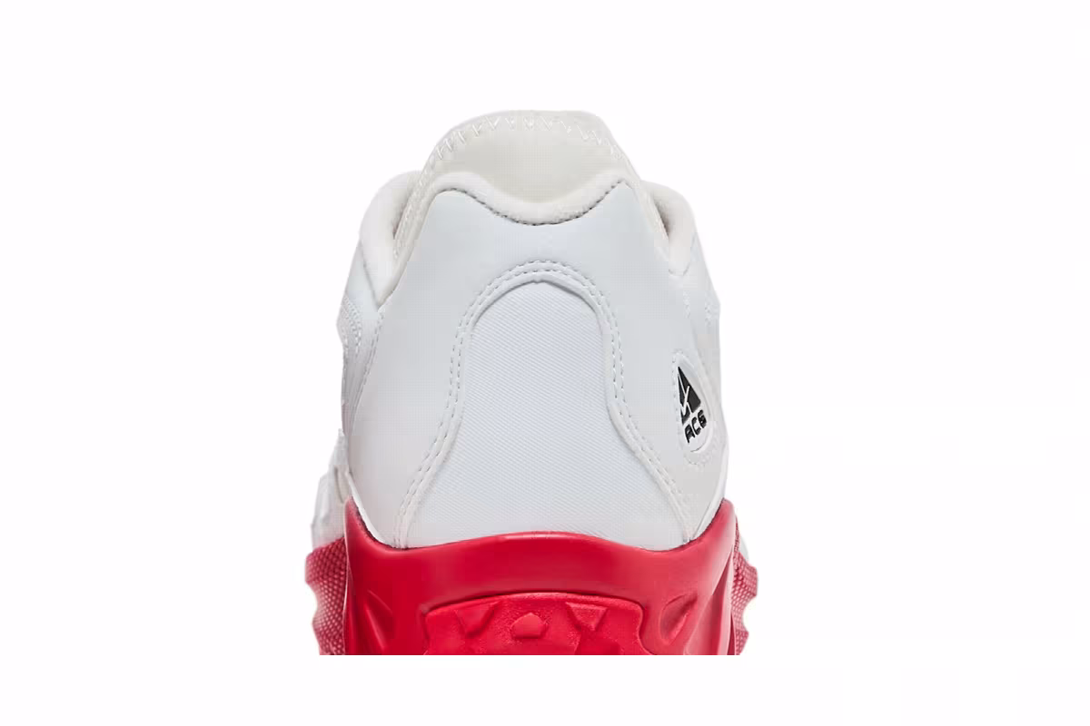 Nike ACG Air Exploraid White Gym Red, view 8