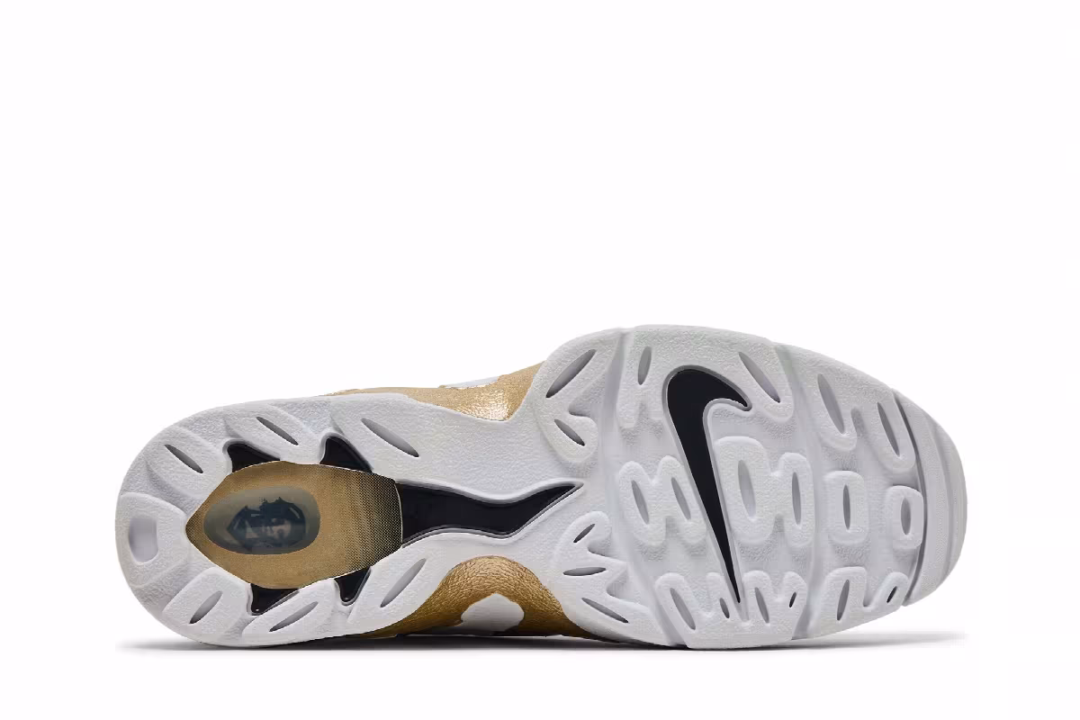 Nike Air DT Max Colorado Away - White Gold, view 5