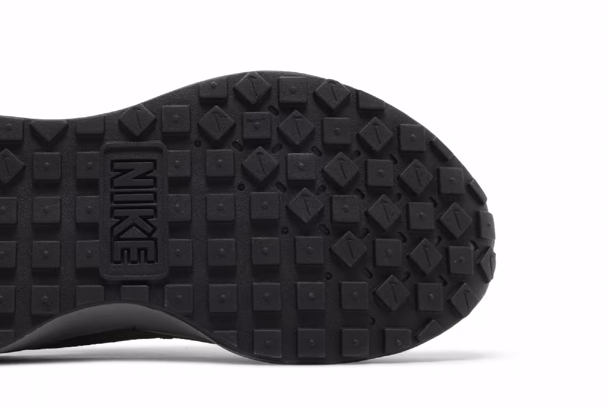 Nike Women's Phoenix Waffle Anthracite Smoke Grey, view 6