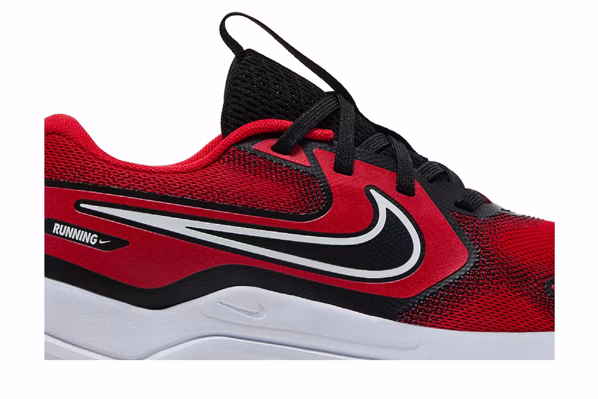 Nike Cosmic Runner GS University Red, view 3