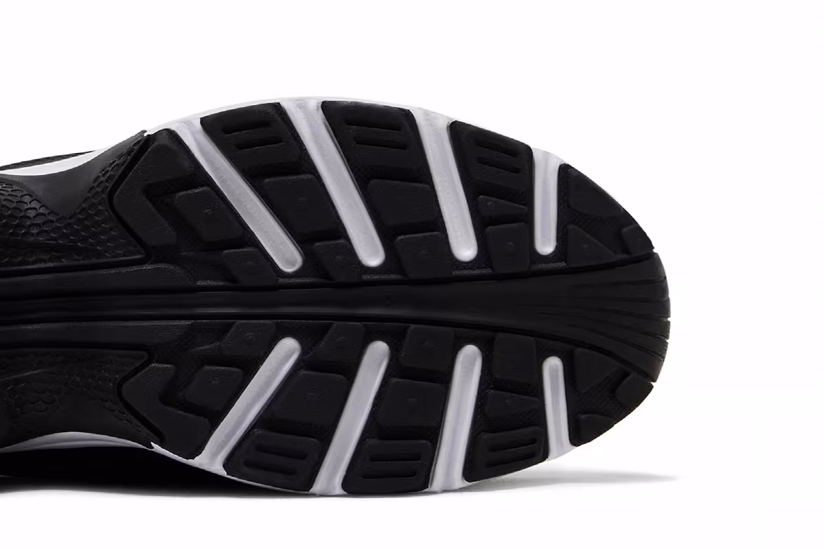 Nike Women's Air Max Portal Black White, view 6
