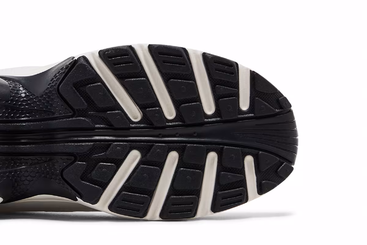 Nike Women's Air Max Portal Sail Black, view 6