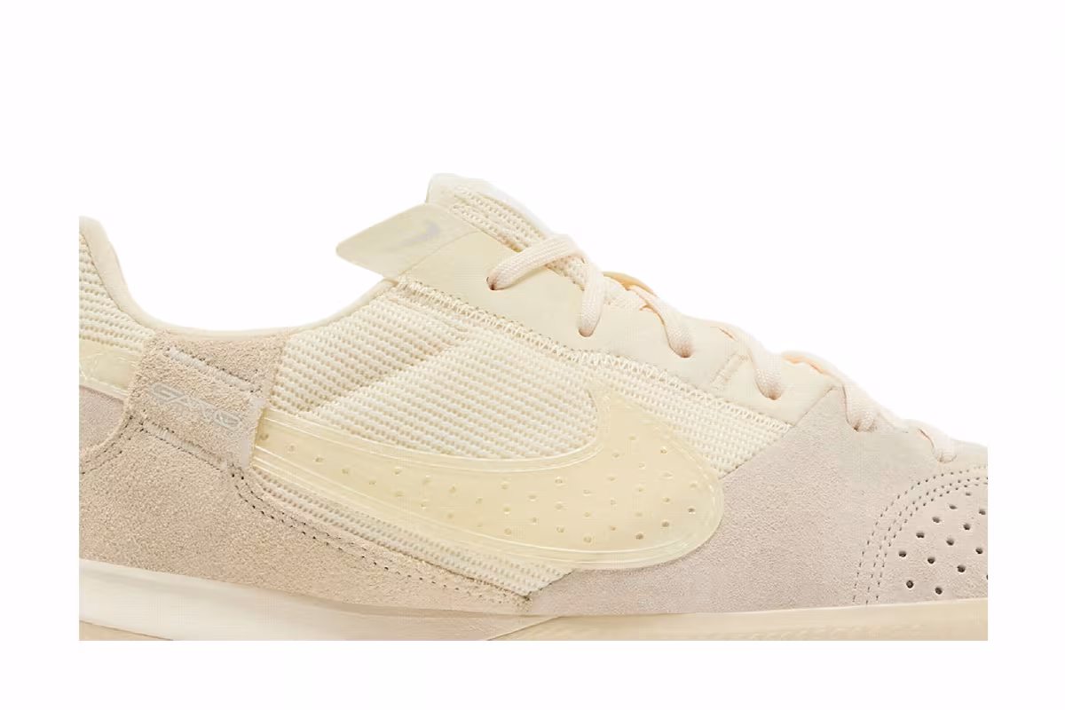 Nike Streetgato Coconut Milk, view 3
