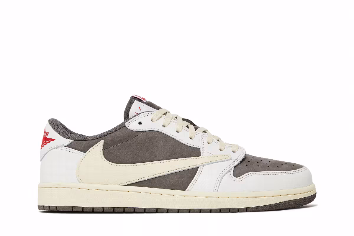 Travis Scott x Air Jordan 1 Low OG Reverse Mocha, view 2