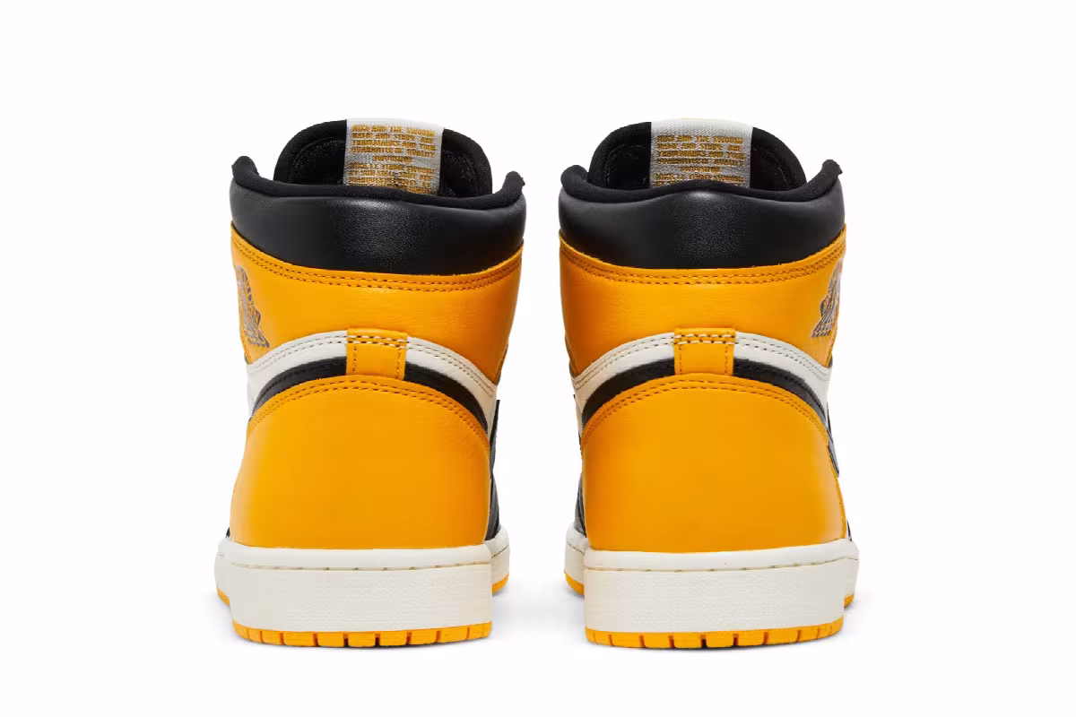 Air Jordan 1 High OG Yellow Toe, view 7