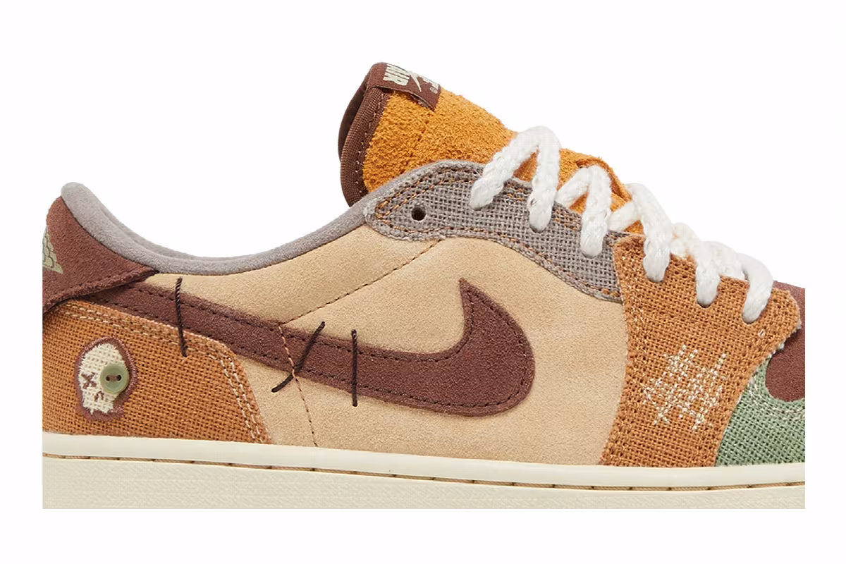 Zion Williamson x Air Jordan 1 Low OG Voodoo, view 3