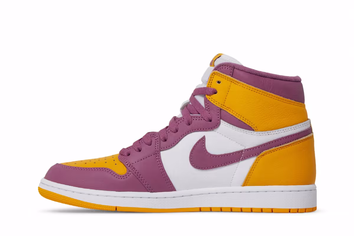 Air Jordan 1 High OG Brotherhood, view 4