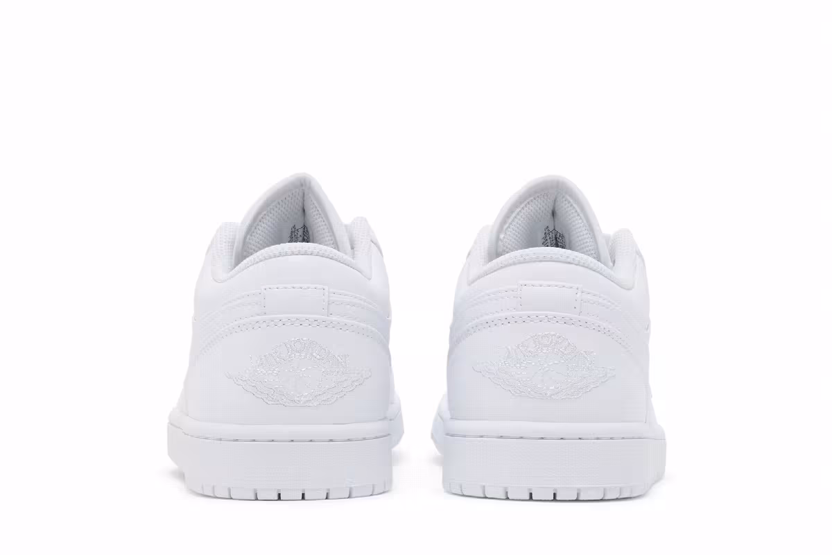 Air Jordan 1 Low Triple White 2022, view 7