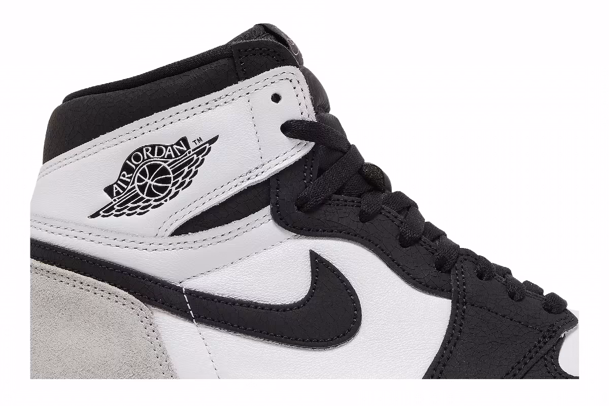 Air Jordan 1 High OG Stage Haze, view 3