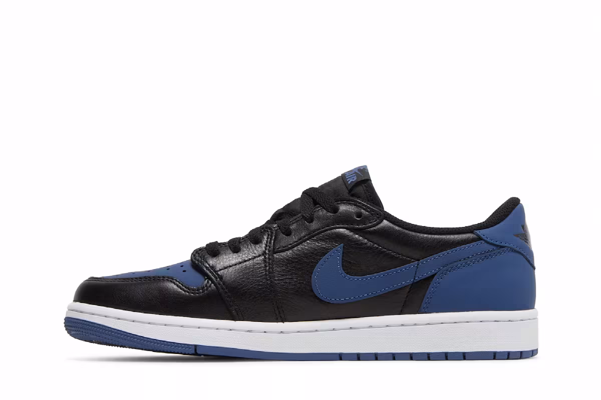 Air Jordan 1 Low OG Mystic Navy, view 4