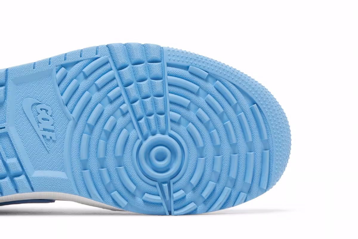 Air Jordan 1 Low Golf UNC, view 6