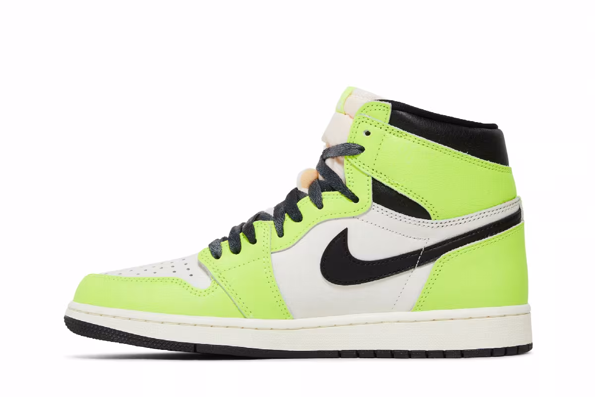 Air Jordan 1 High OG Visionaire, view 4