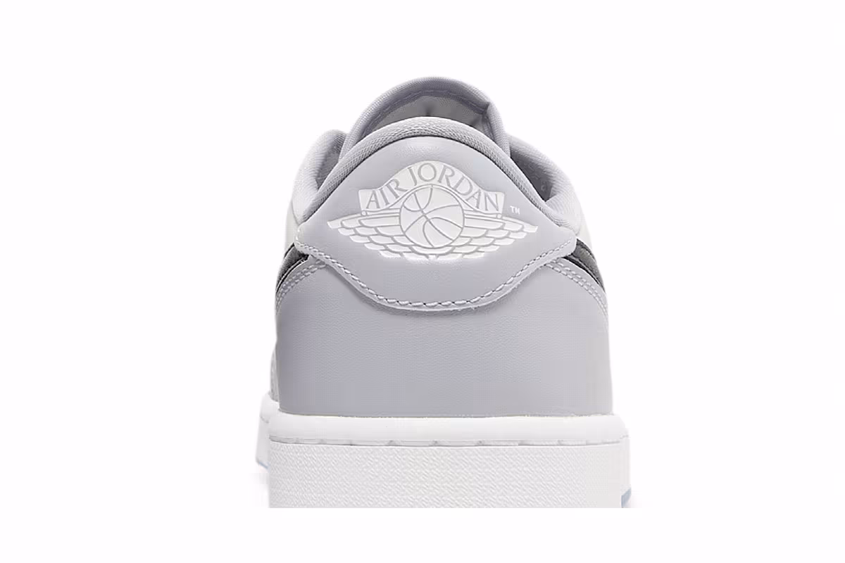 Air Jordan 1 Low Golf Wolf Grey, view 8
