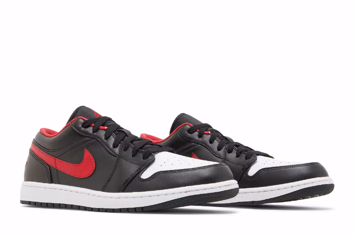 Air Jordan 1 Low White Toe, view 9