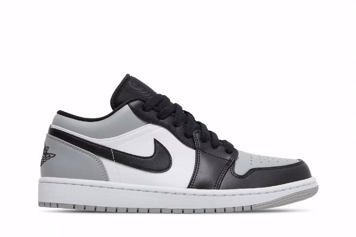 Air Jordan 1 Low Shadow Toe, view 2
