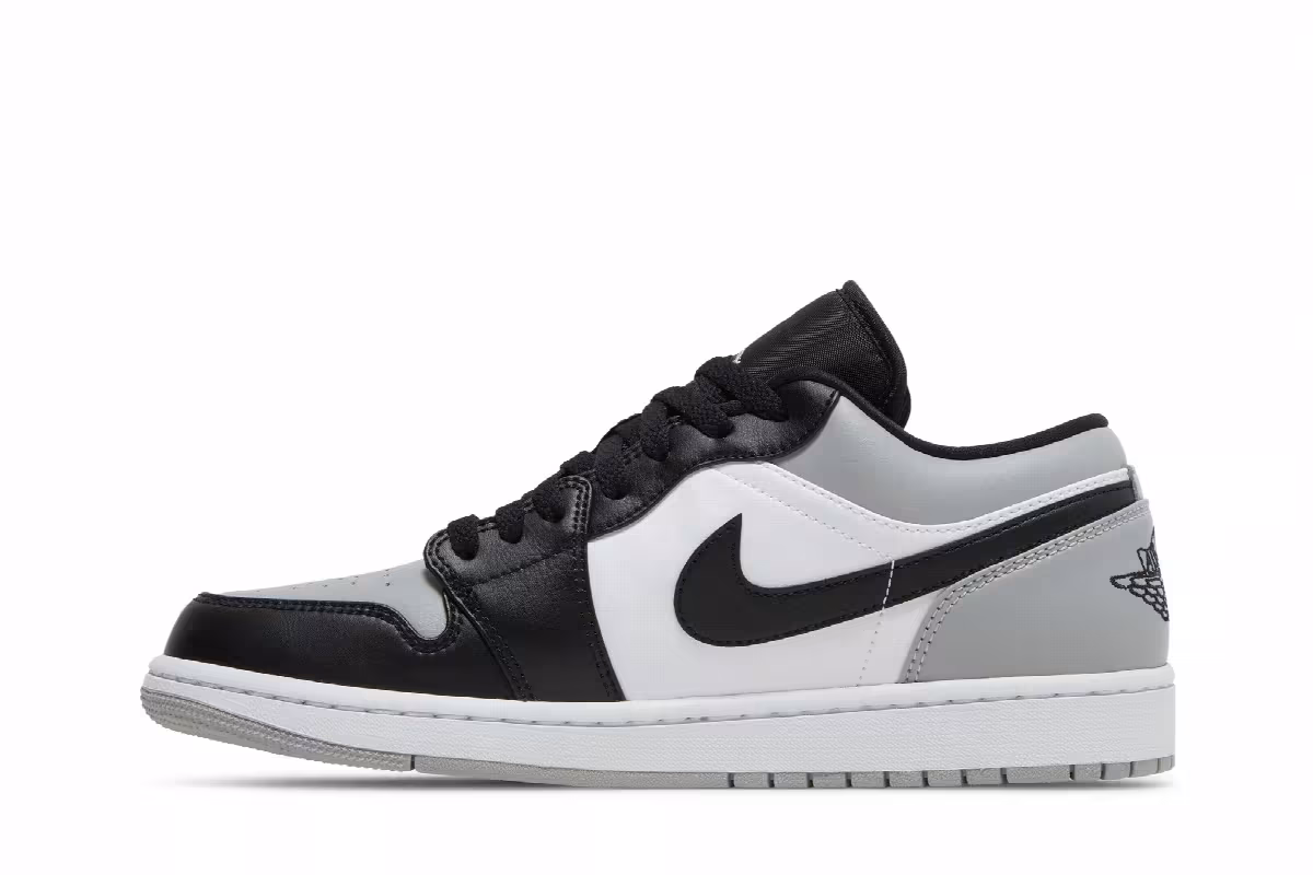 Air Jordan 1 Low Shadow Toe, view 4